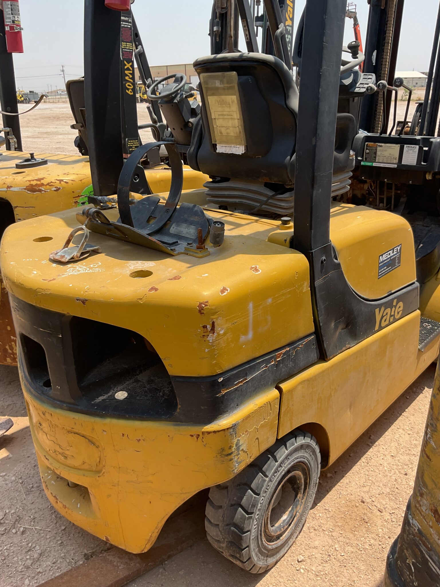 2014 YALE GLP050LX